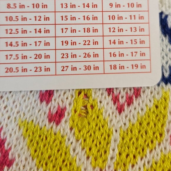 2 Holiday Lane Family Sweaters for your Dog Size Large - Picture 10 of 10